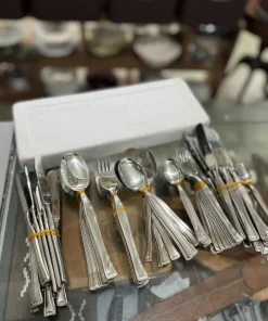 Cubiertos gamuza para 12 personas – 94 piezas